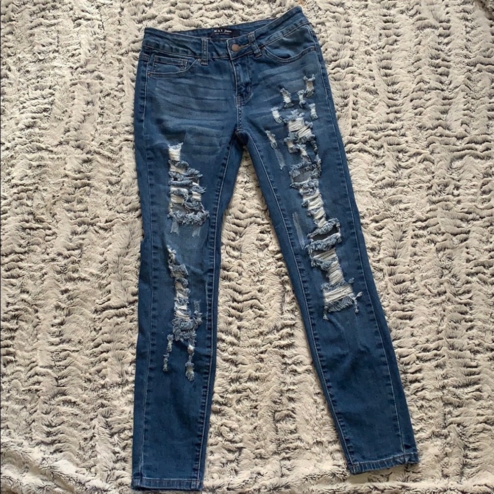 Ripped Skinny Jean